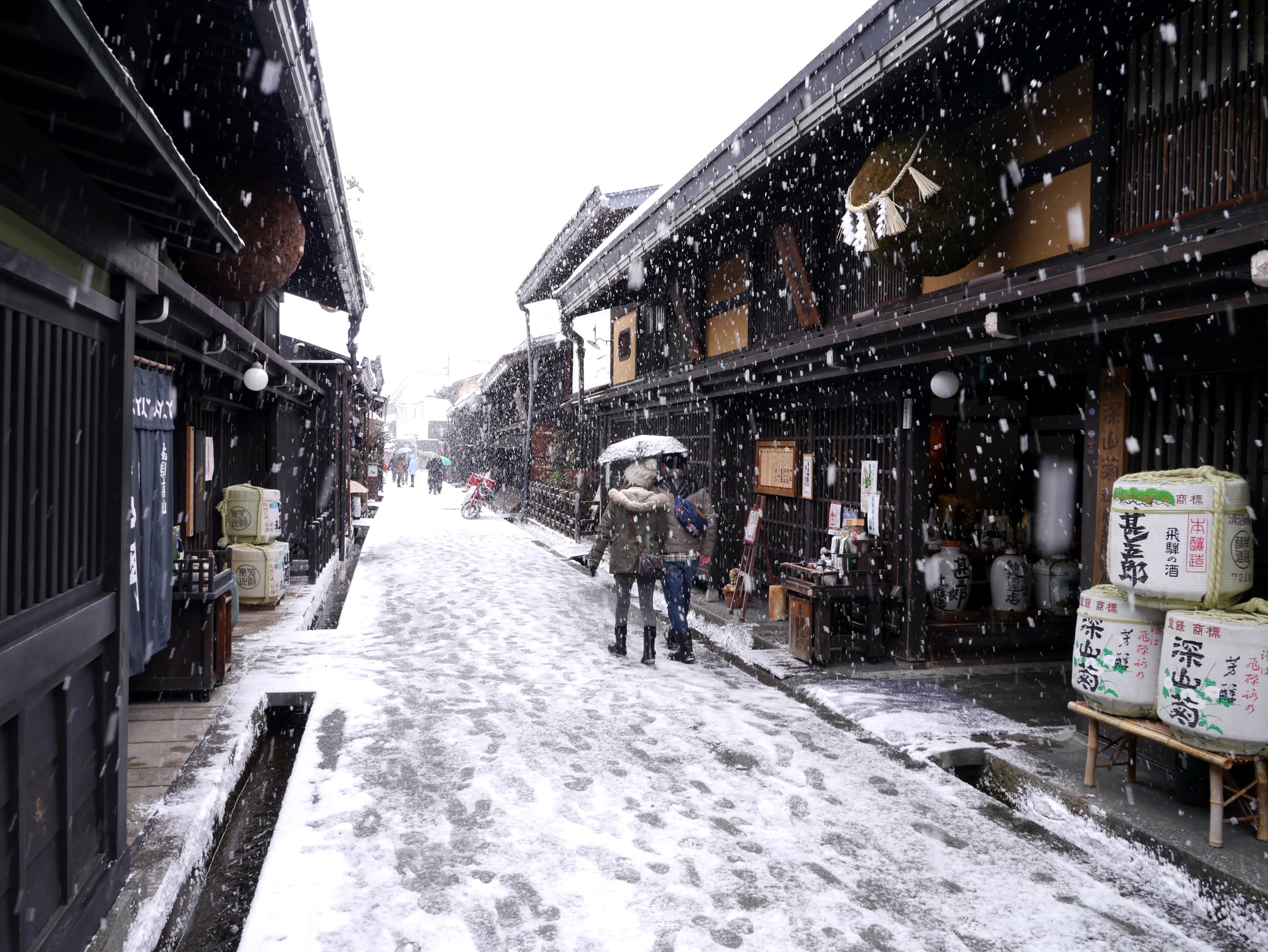 岐阜県・飛騨高山 飛騨山脈の水が育てた美酒を巡る旅